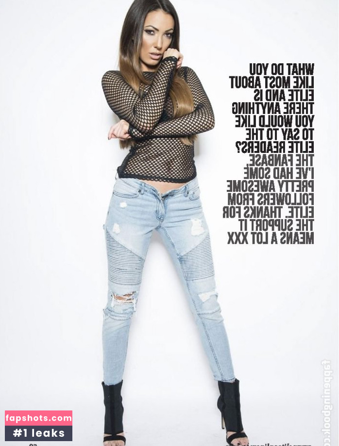 Sophie Gradon Nude Leaks OnlyFans Photos #21 - LeakJerk