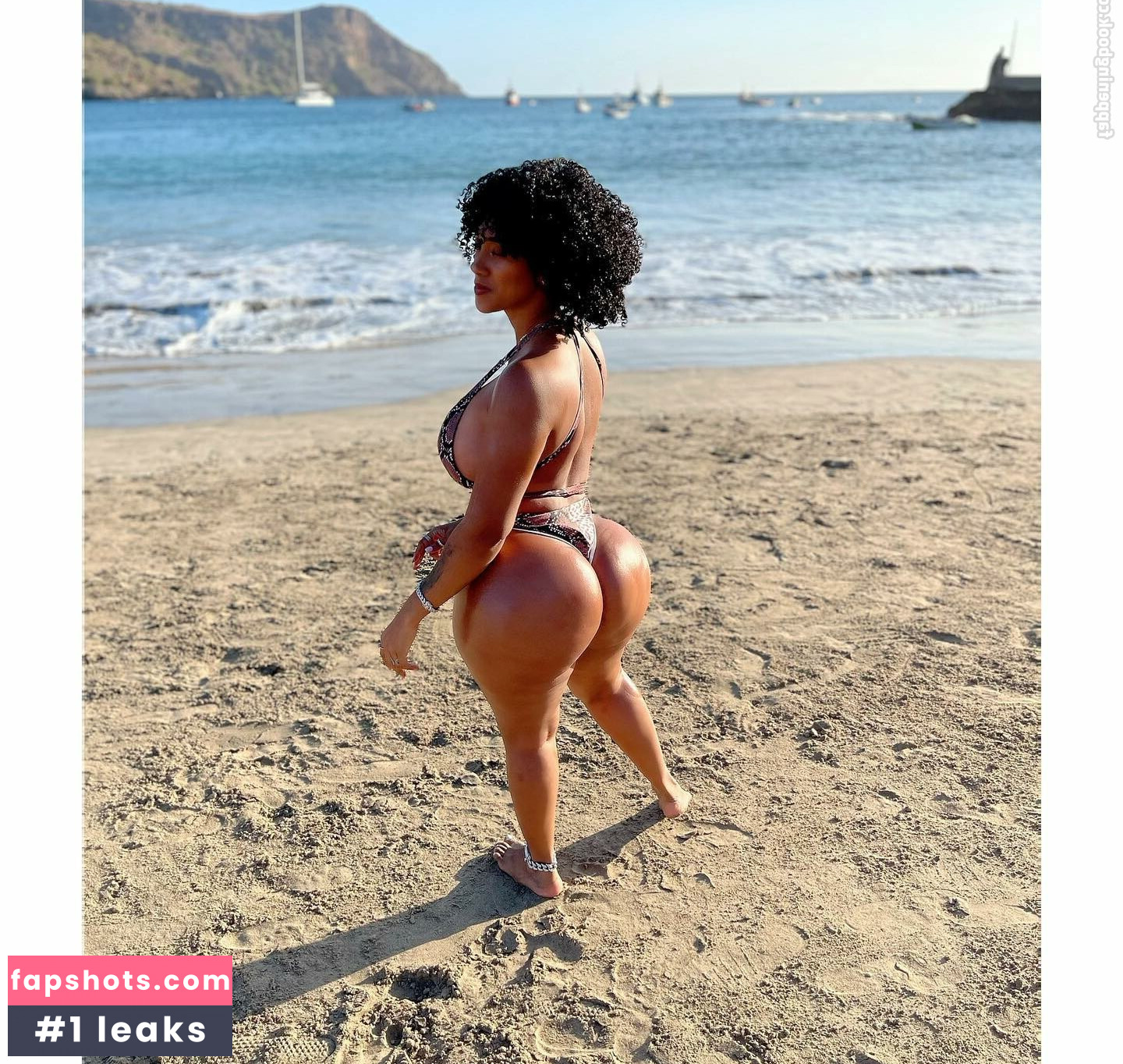 Sophie Likosky gallery photo #16