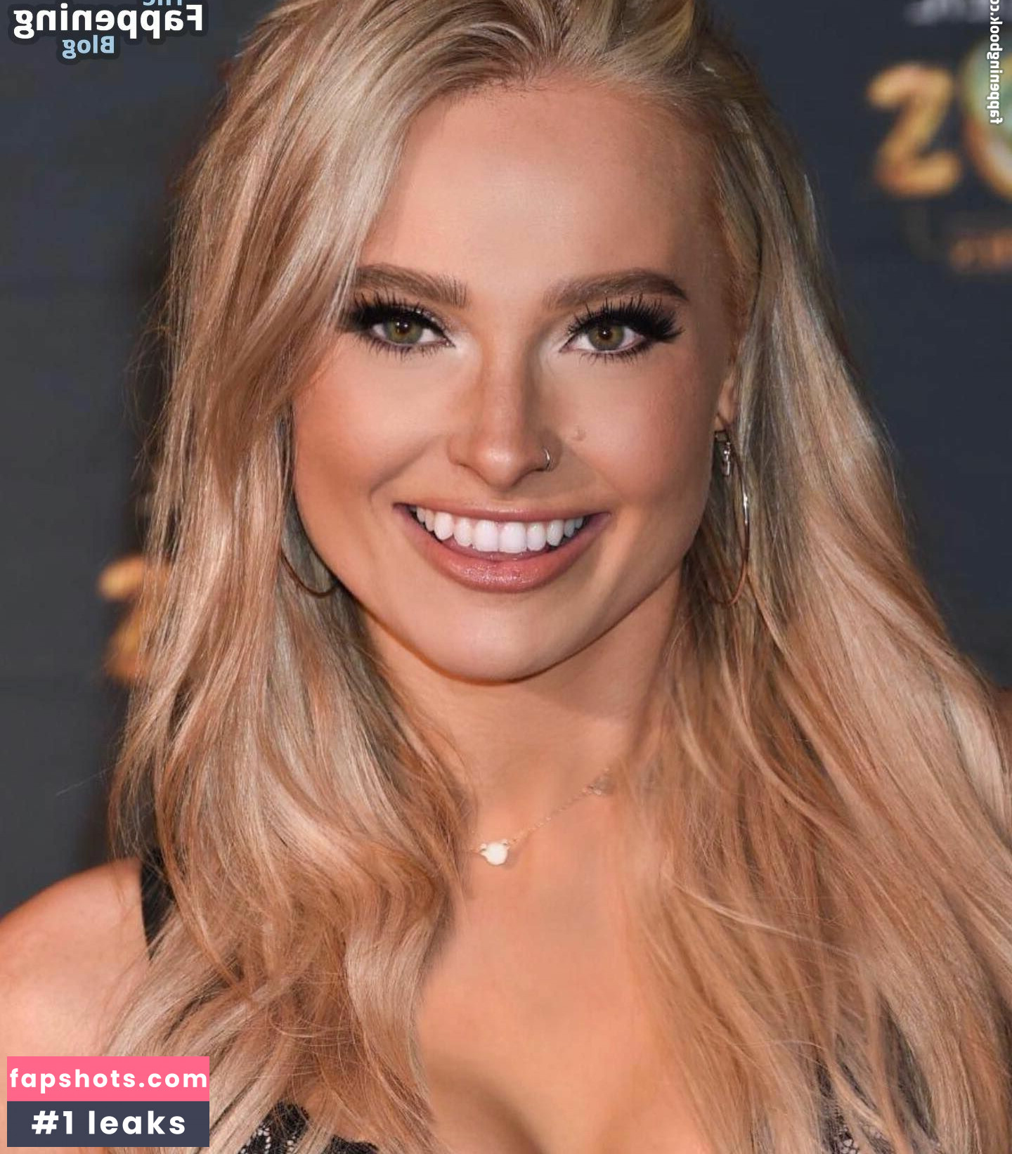 Sophie Lloyd gallery photo #12