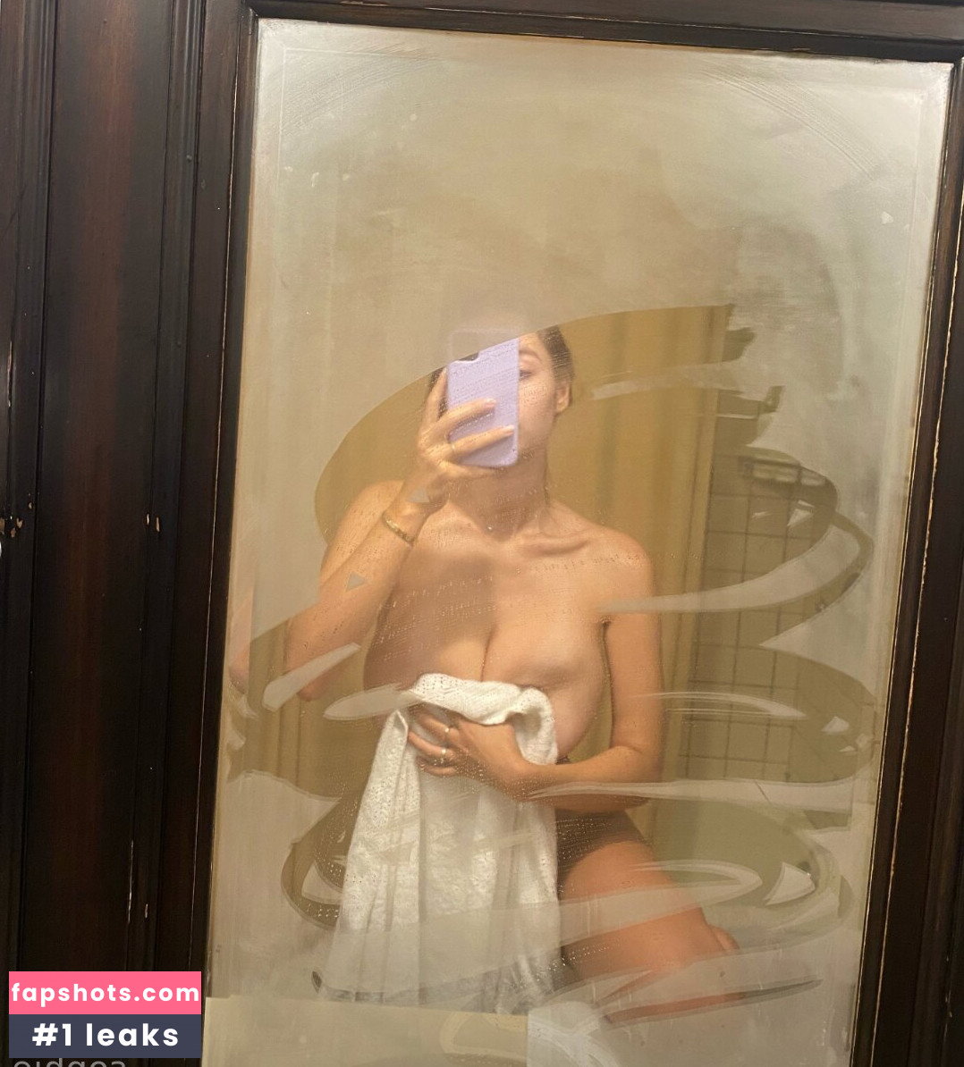 Sophie Mudd gallery photo #244