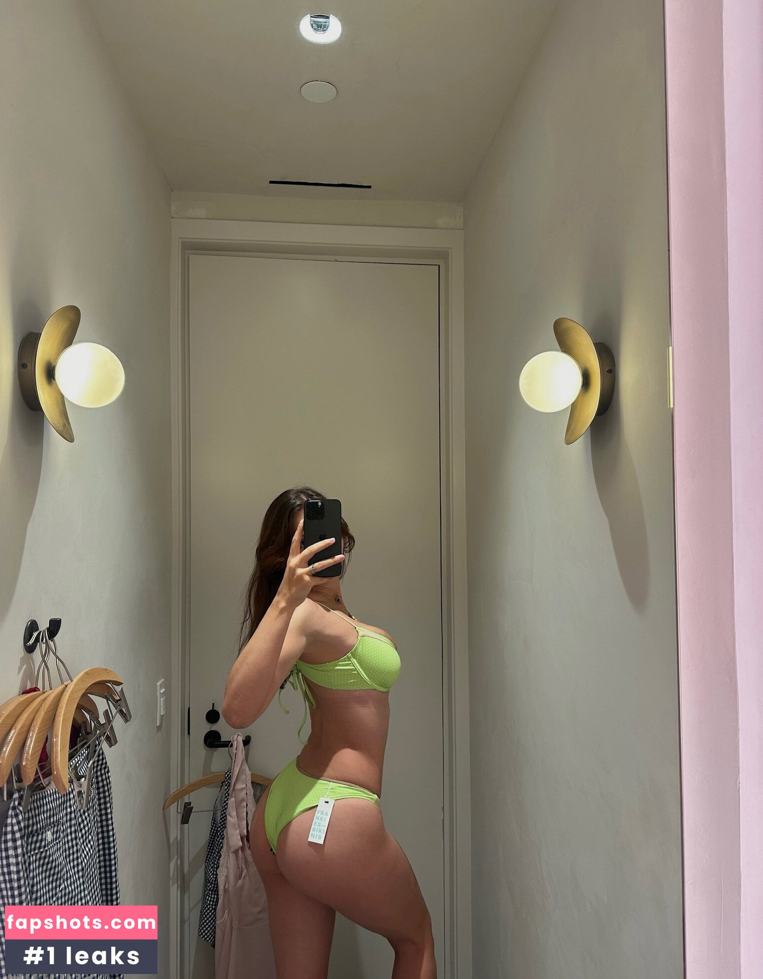 Sophie Mudd gallery photo #279
