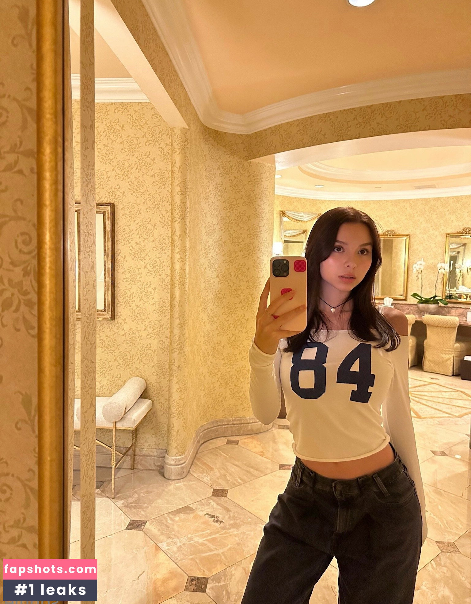Sophie Mudd gallery photo #1083