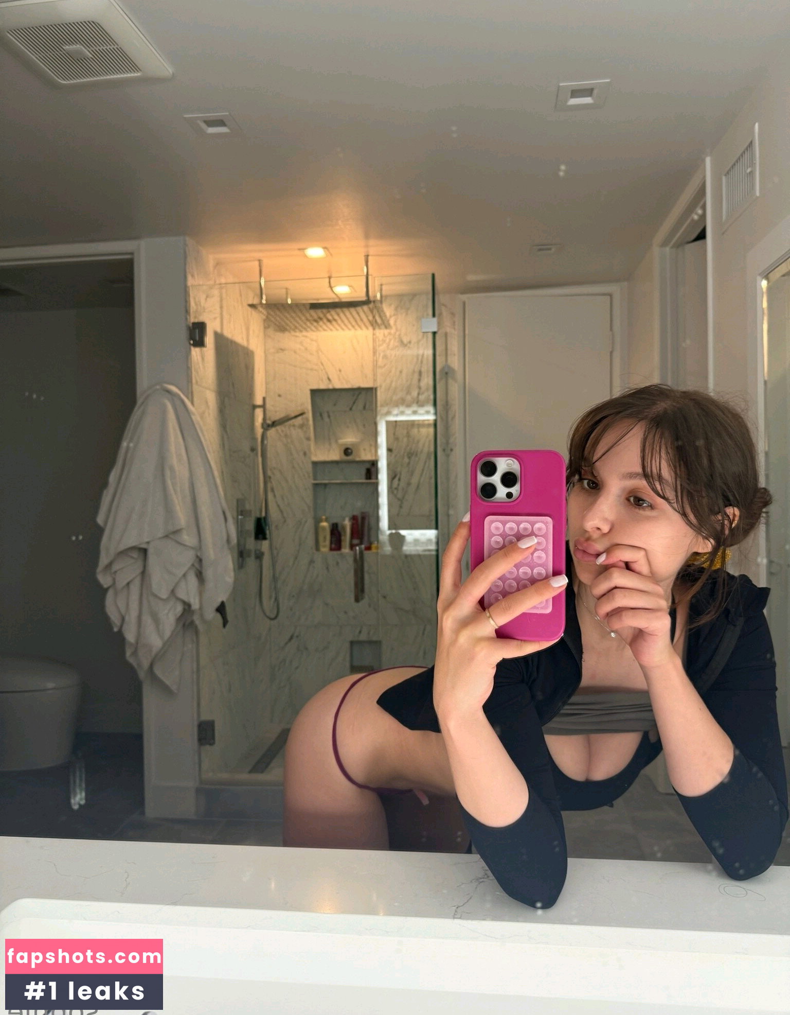 Sophie Mudd gallery photo #1268