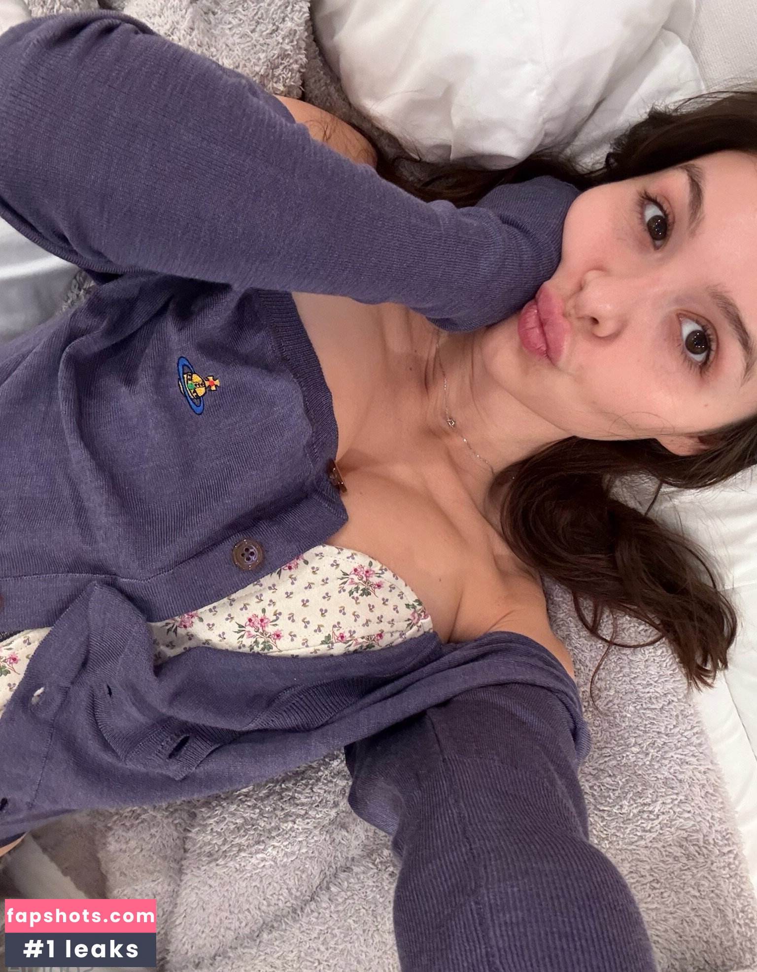 Sophie Mudd gallery photo #370