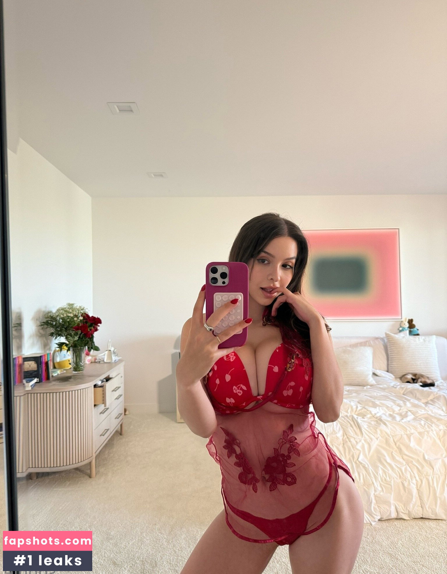 Sophie Mudd gallery photo #288