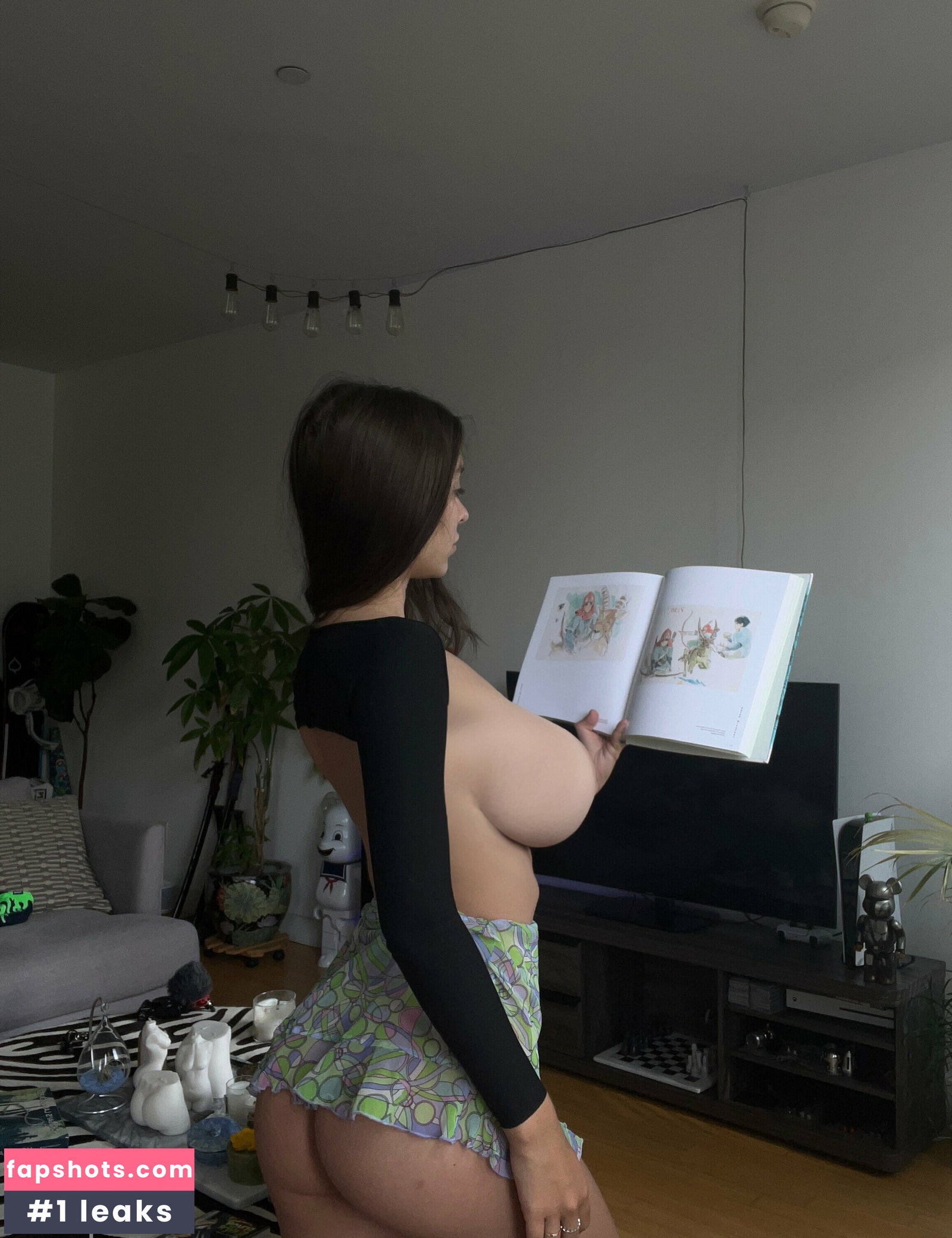 Sophie Mudd gallery photo #1752