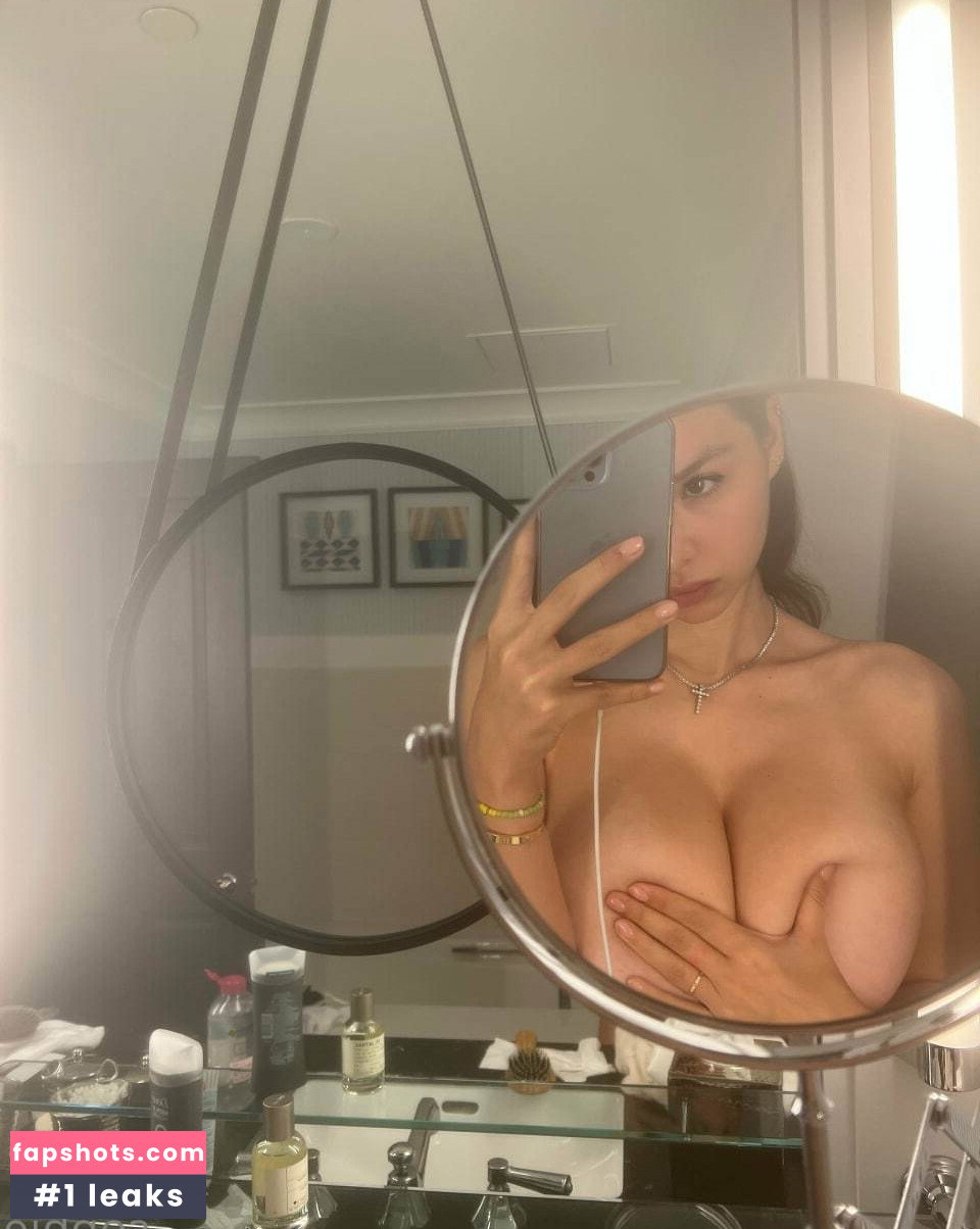 Sophie Mudd gallery photo #54