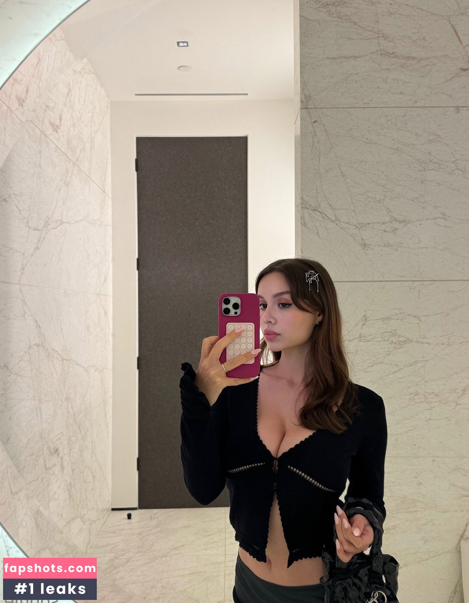 Sophie Mudd gallery photo #556