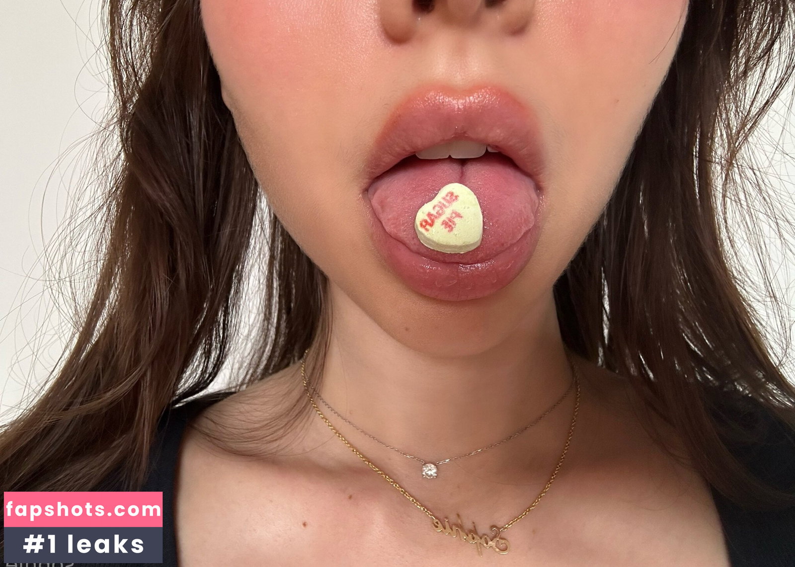 Sophie Mudd gallery photo #1008