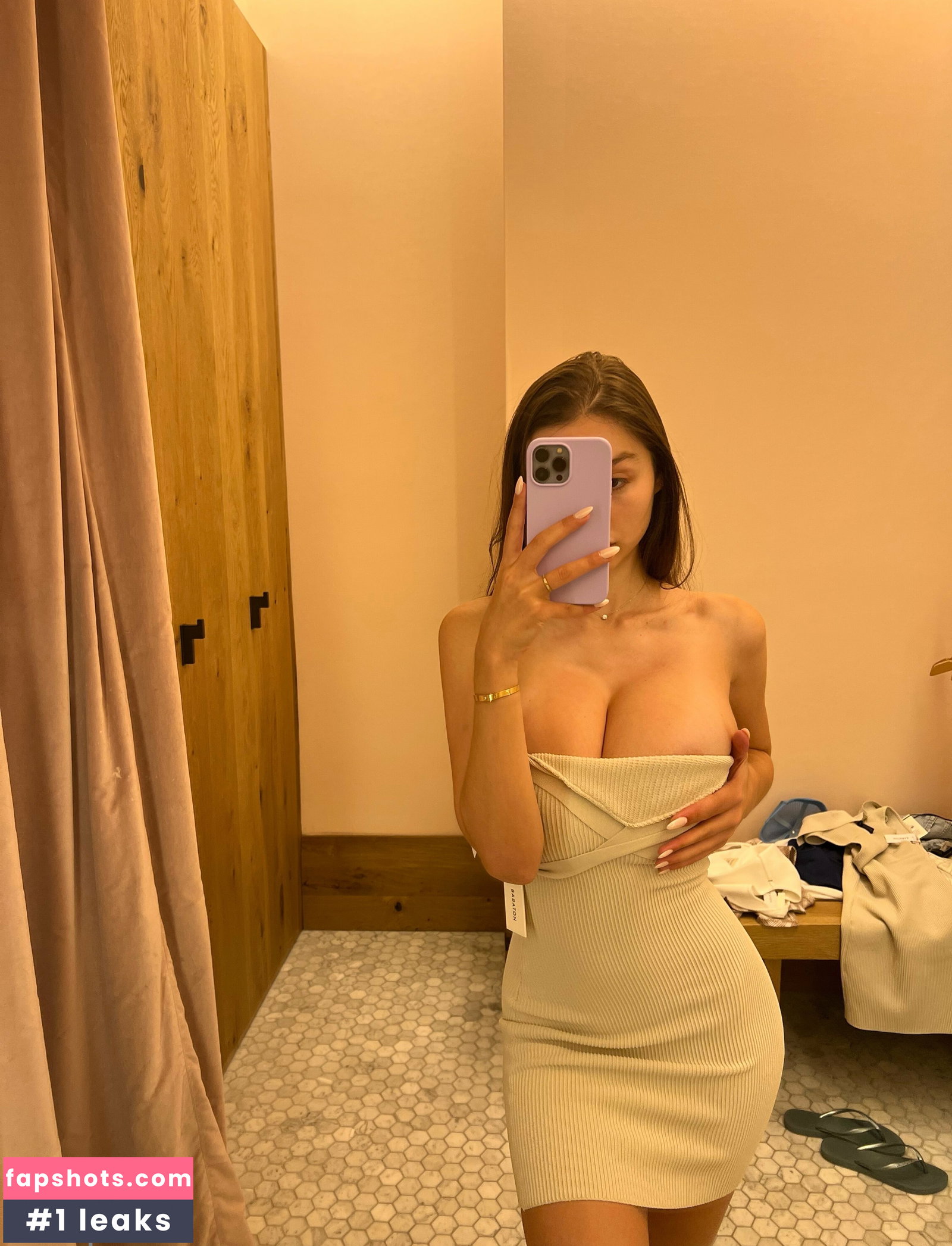 Sophie Mudd gallery photo #2605