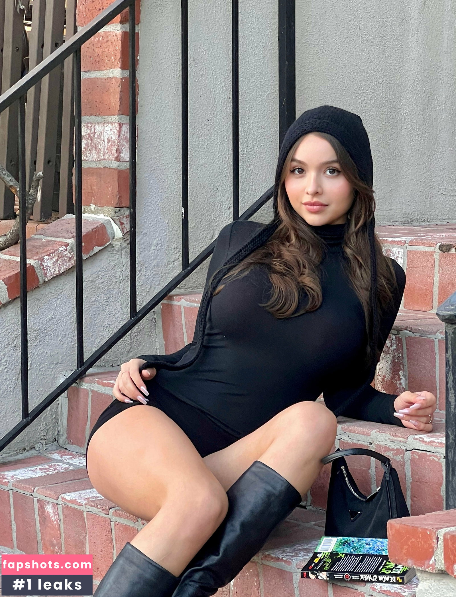 Sophie Mudd gallery photo #1497