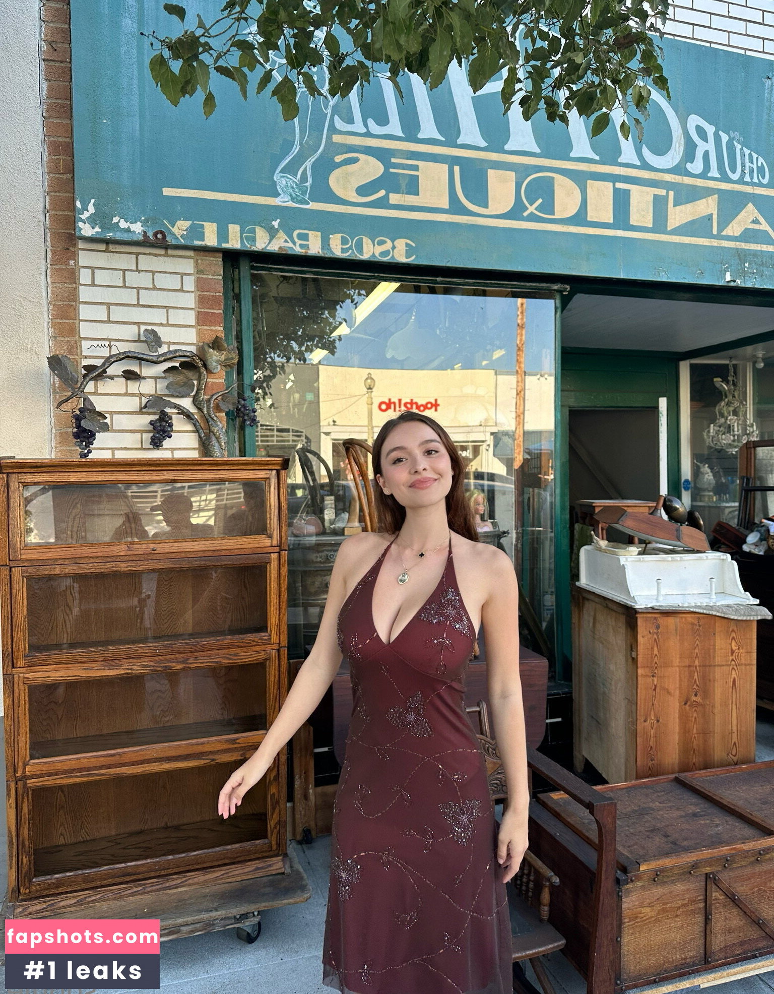 Sophie Mudd gallery photo #717