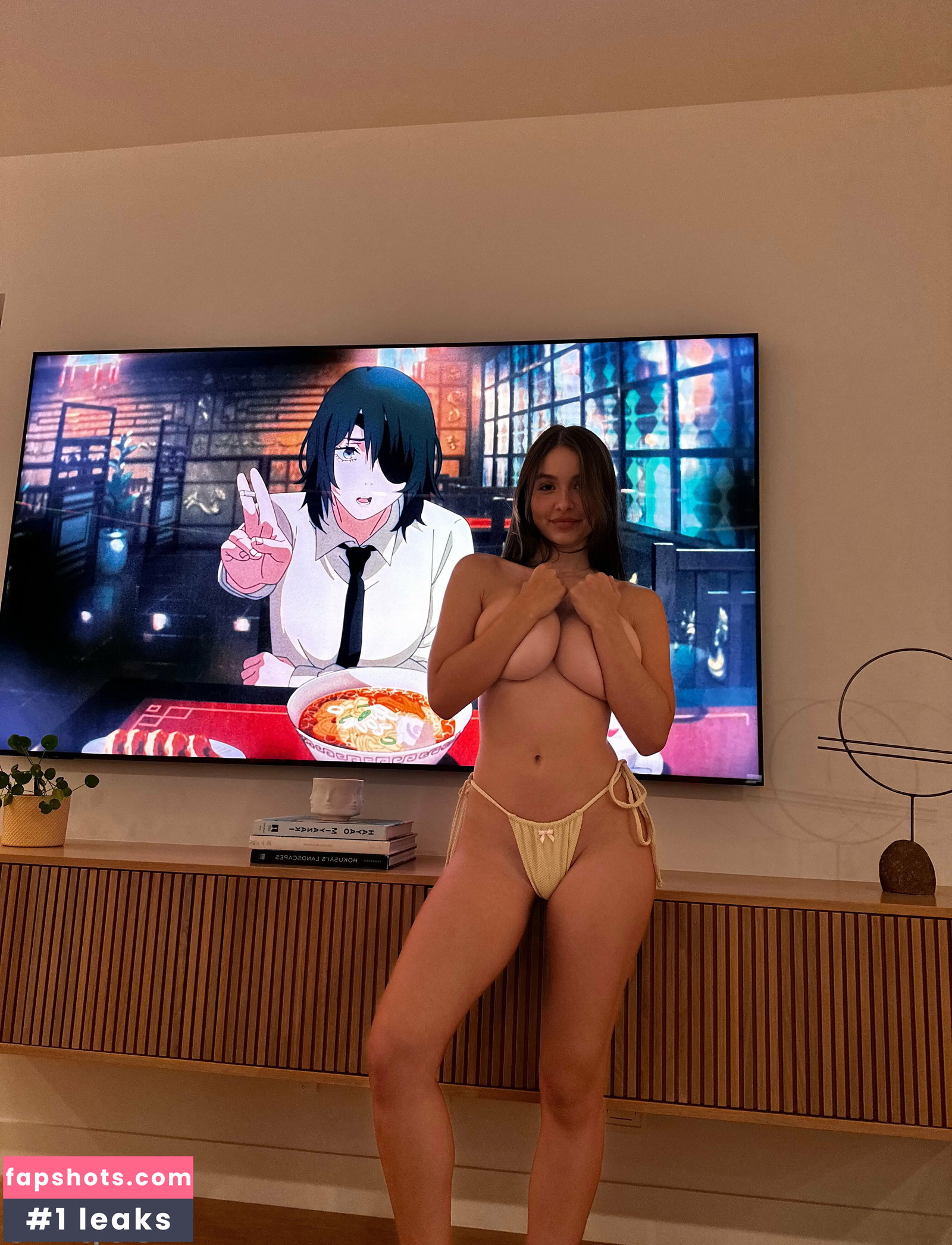 Sophie Mudd gallery photo #2502