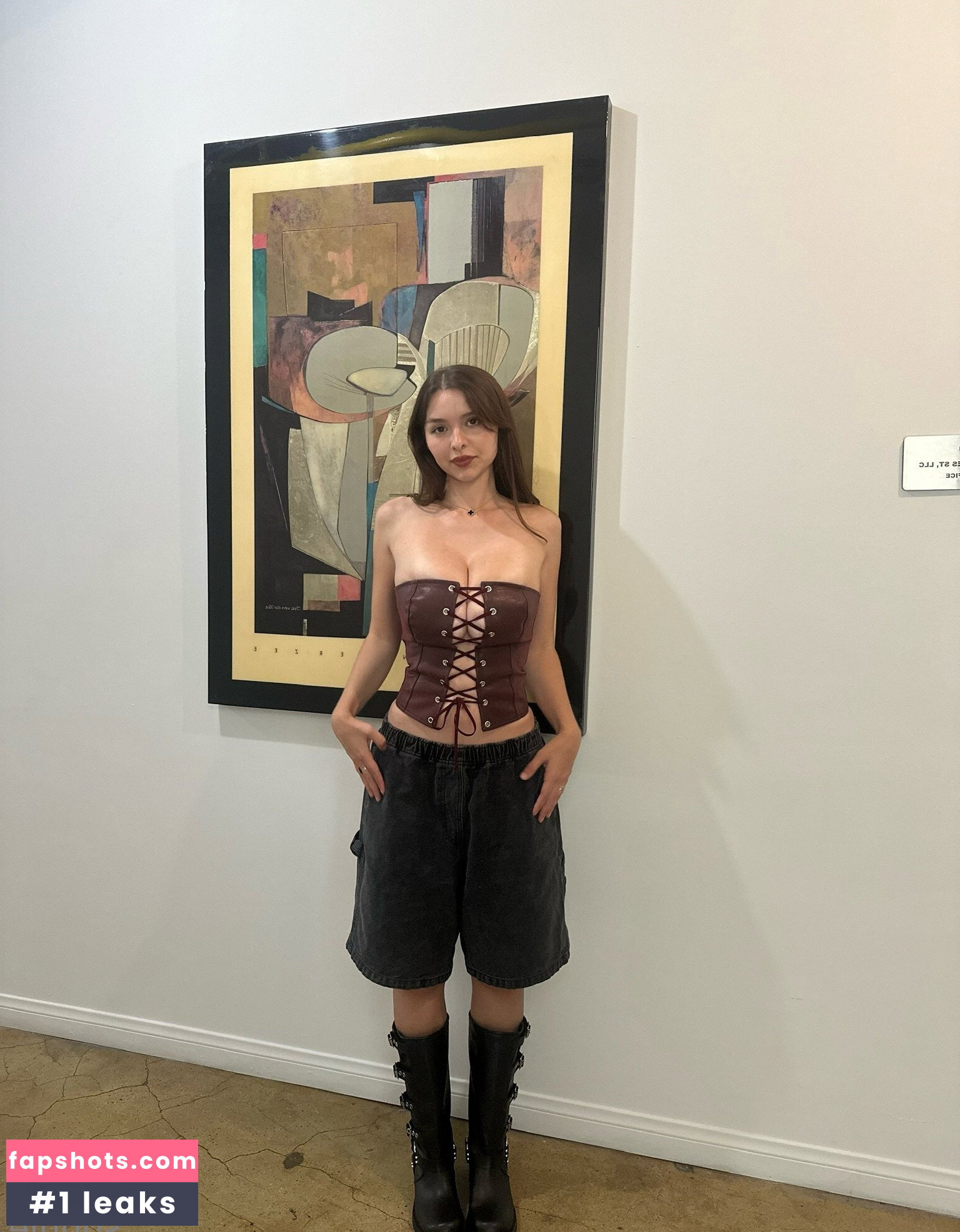 Sophie Mudd gallery photo #1054