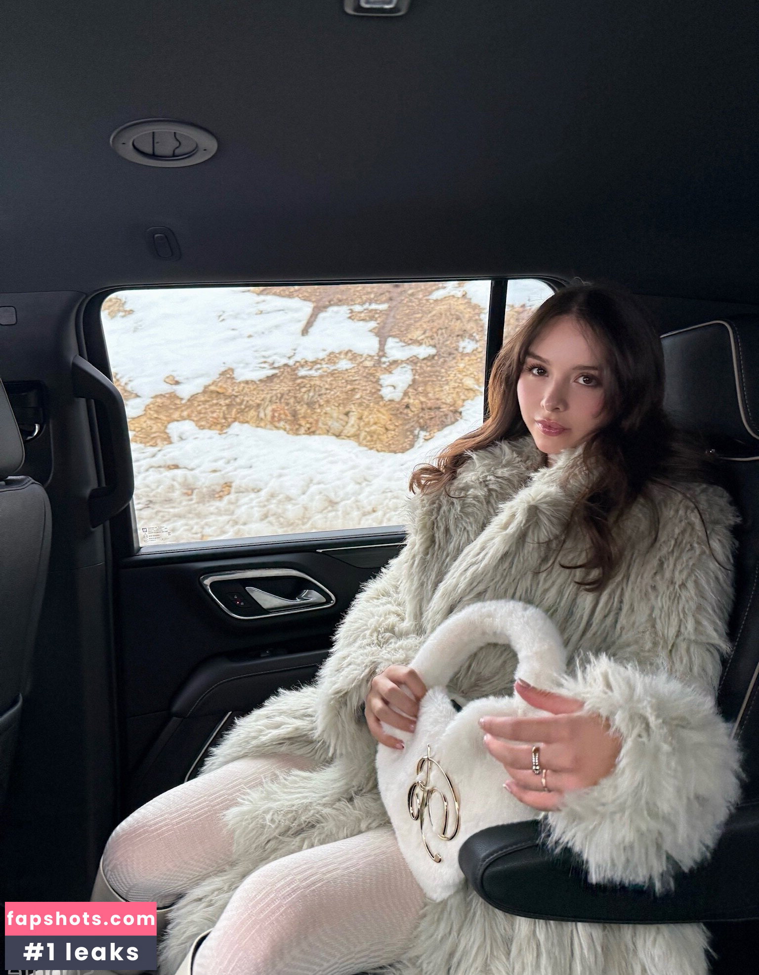 Sophie Mudd gallery photo #834