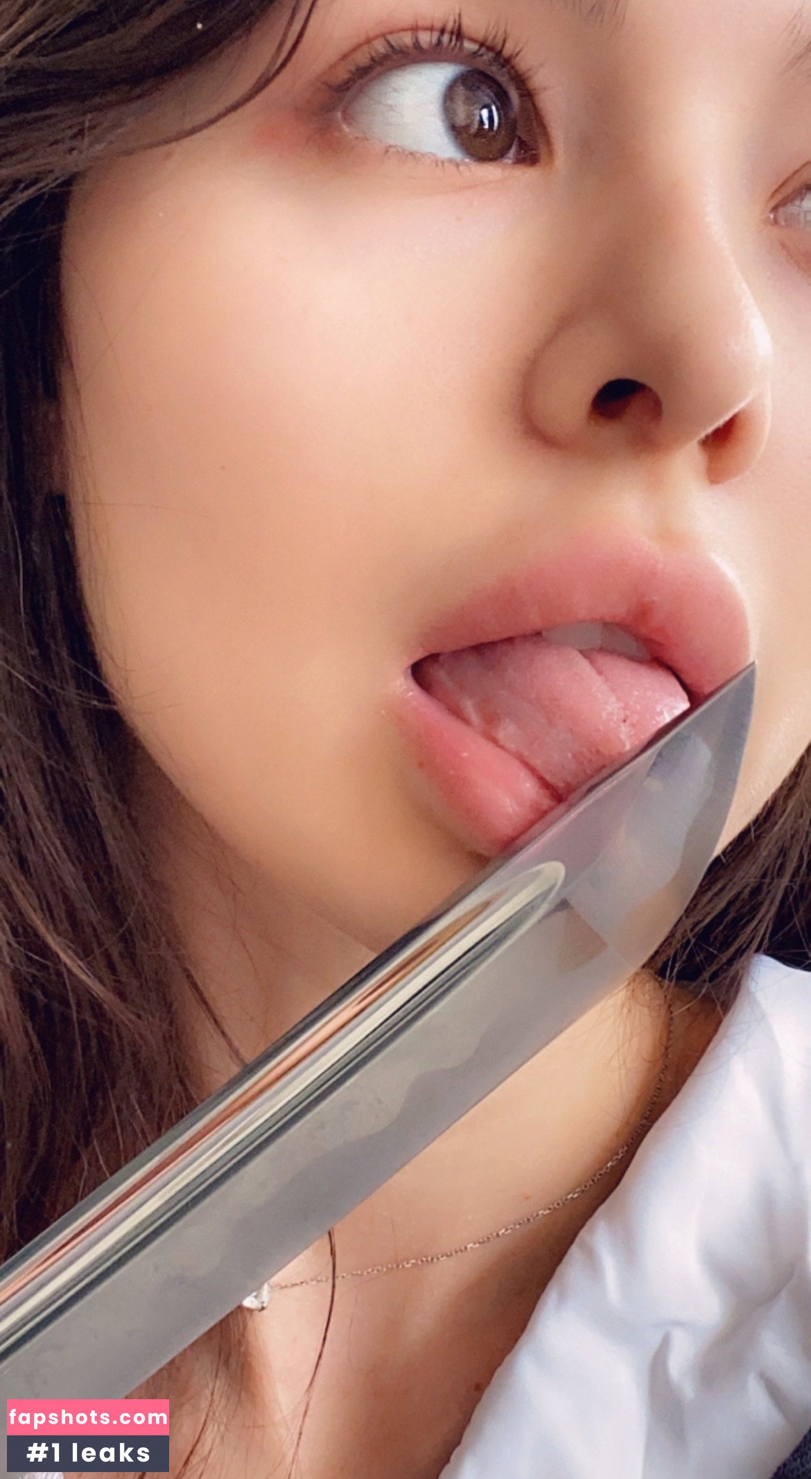 Sophie Mudd gallery photo #507