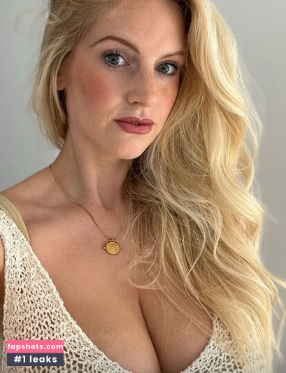 Sophie Nude Leaks OnlyFans Photos #55 - Fapshots