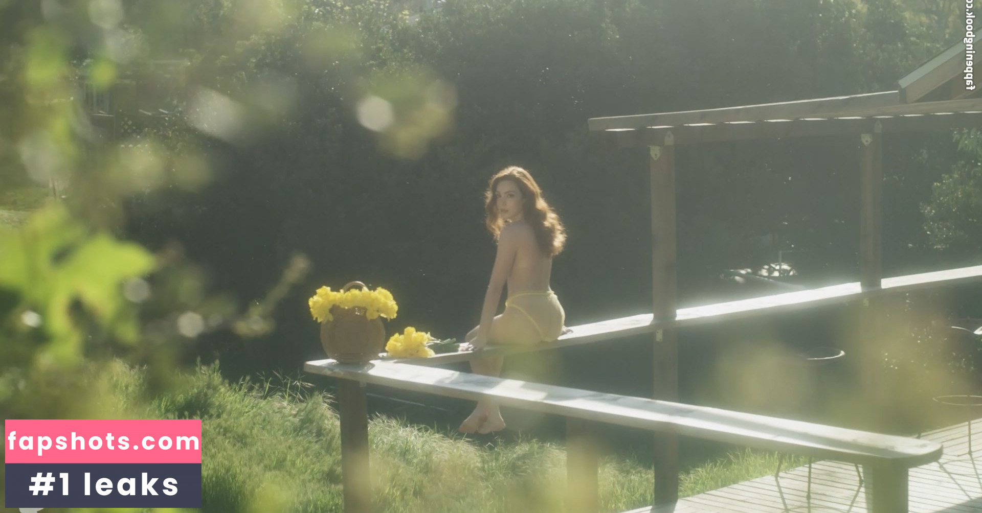 Sophie O’Neil gallery photo #52