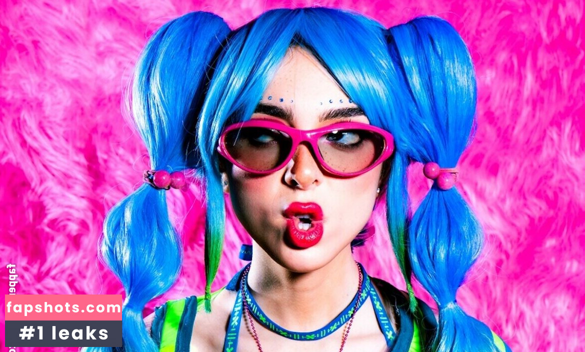 Sophie Powers Nude Leaks OnlyFans Photos #14 - LeakJerk