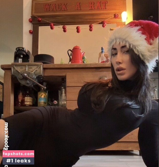 Sophie Reade Nude Leaks OnlyFans Photos #3 - LeakJerk