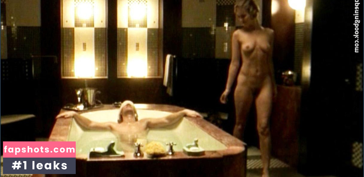 Sophie Rosentreter nude babe gallery