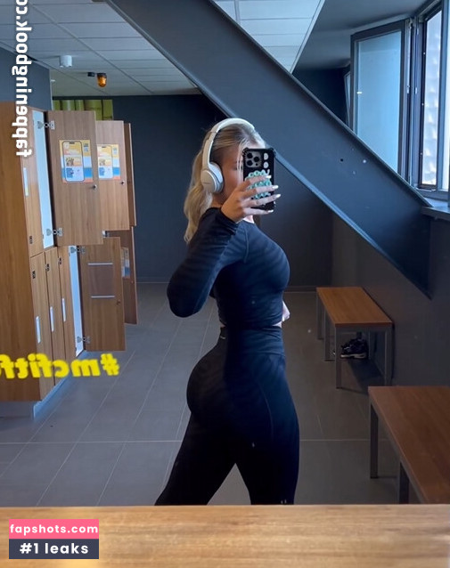 Sophie Schnur gallery photo #45