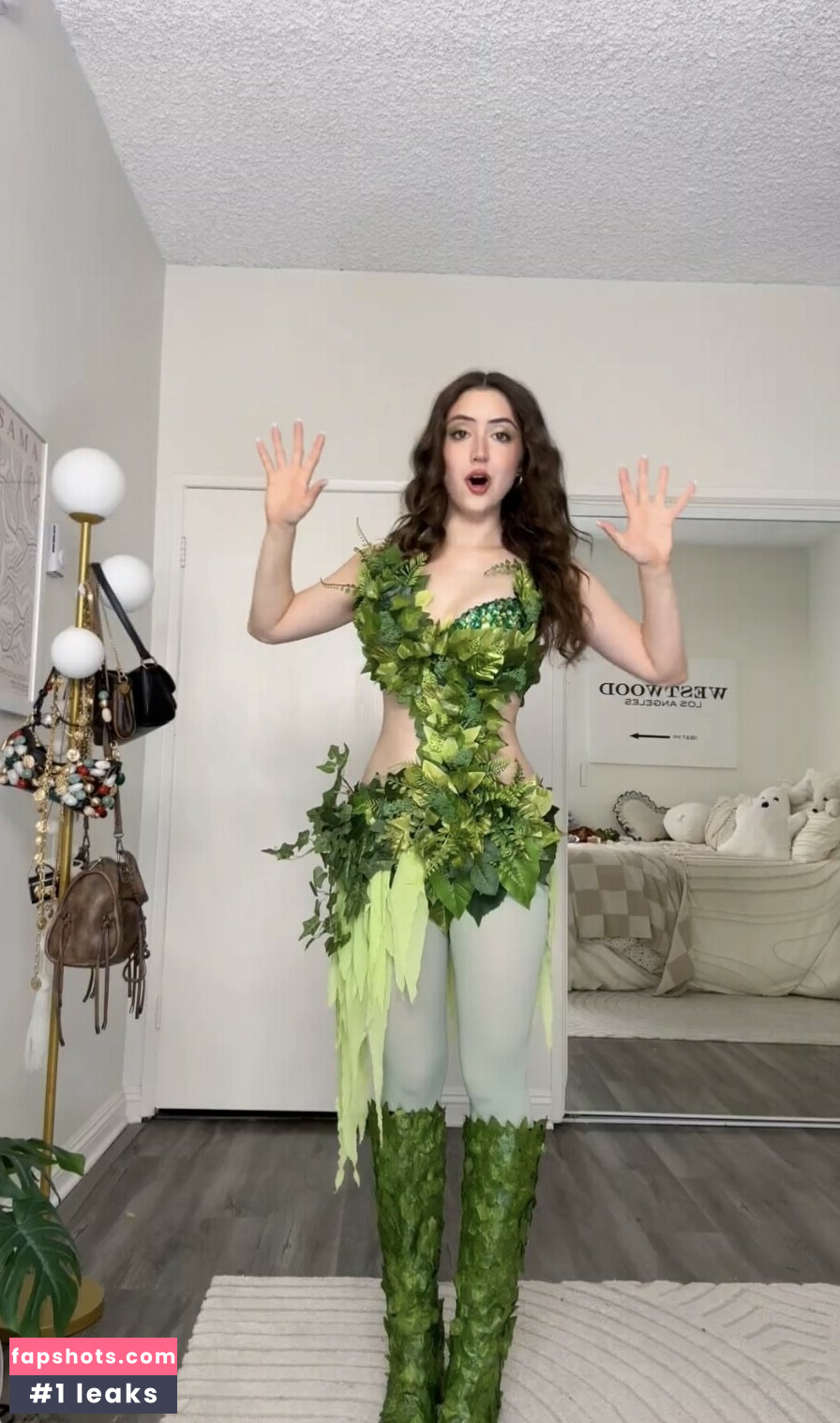 Sophie Silva gallery photo #2