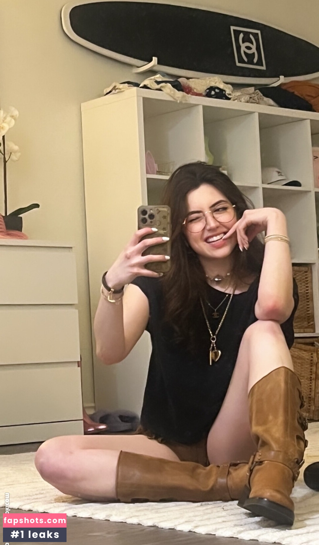 Sophie Silva gallery photo #13