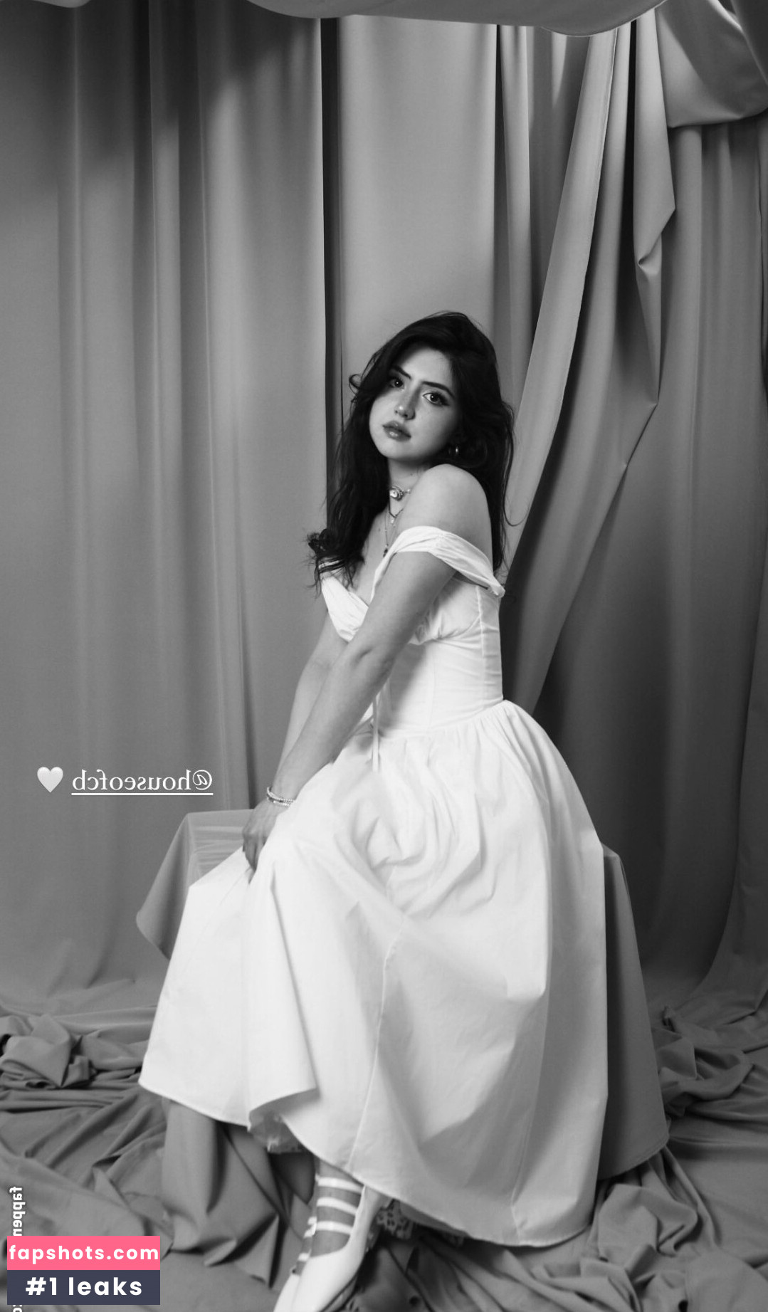 Sophie Silva gallery photo #18