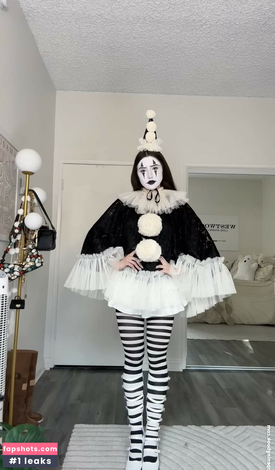 Sophie Silva gallery photo #10