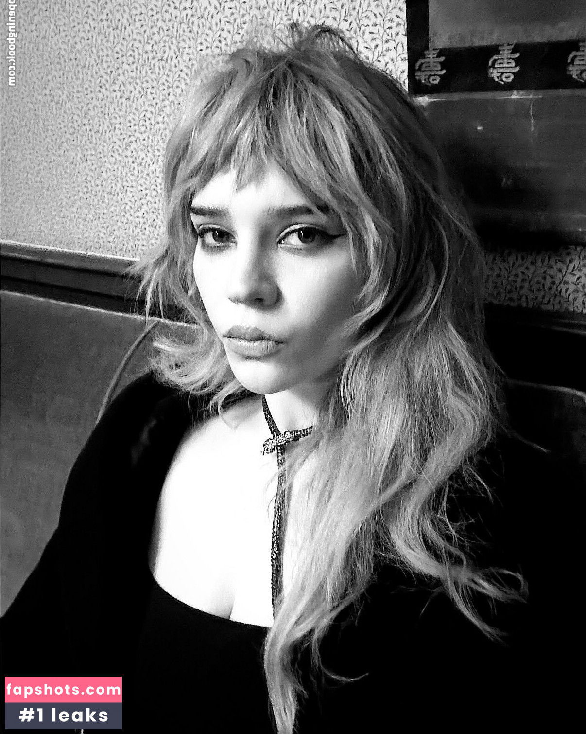 Sophie Thatcher Nude Leaks OnlyFans Photos #105 - LeakJerk