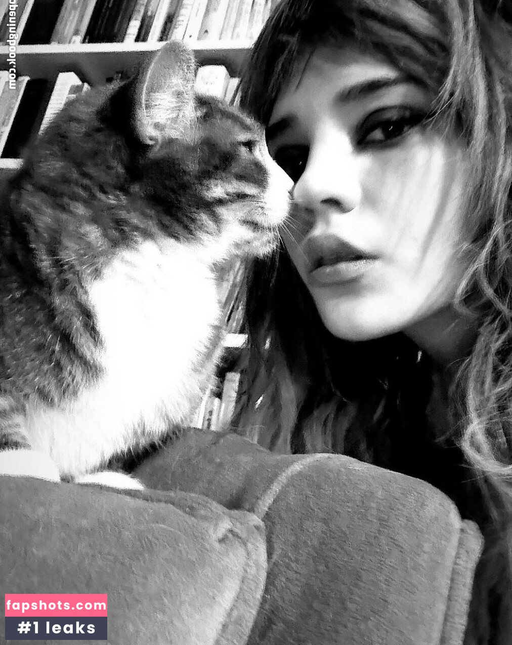 Sophie Thatcher Nude Leaks OnlyFans Photos #106 - LeakJerk