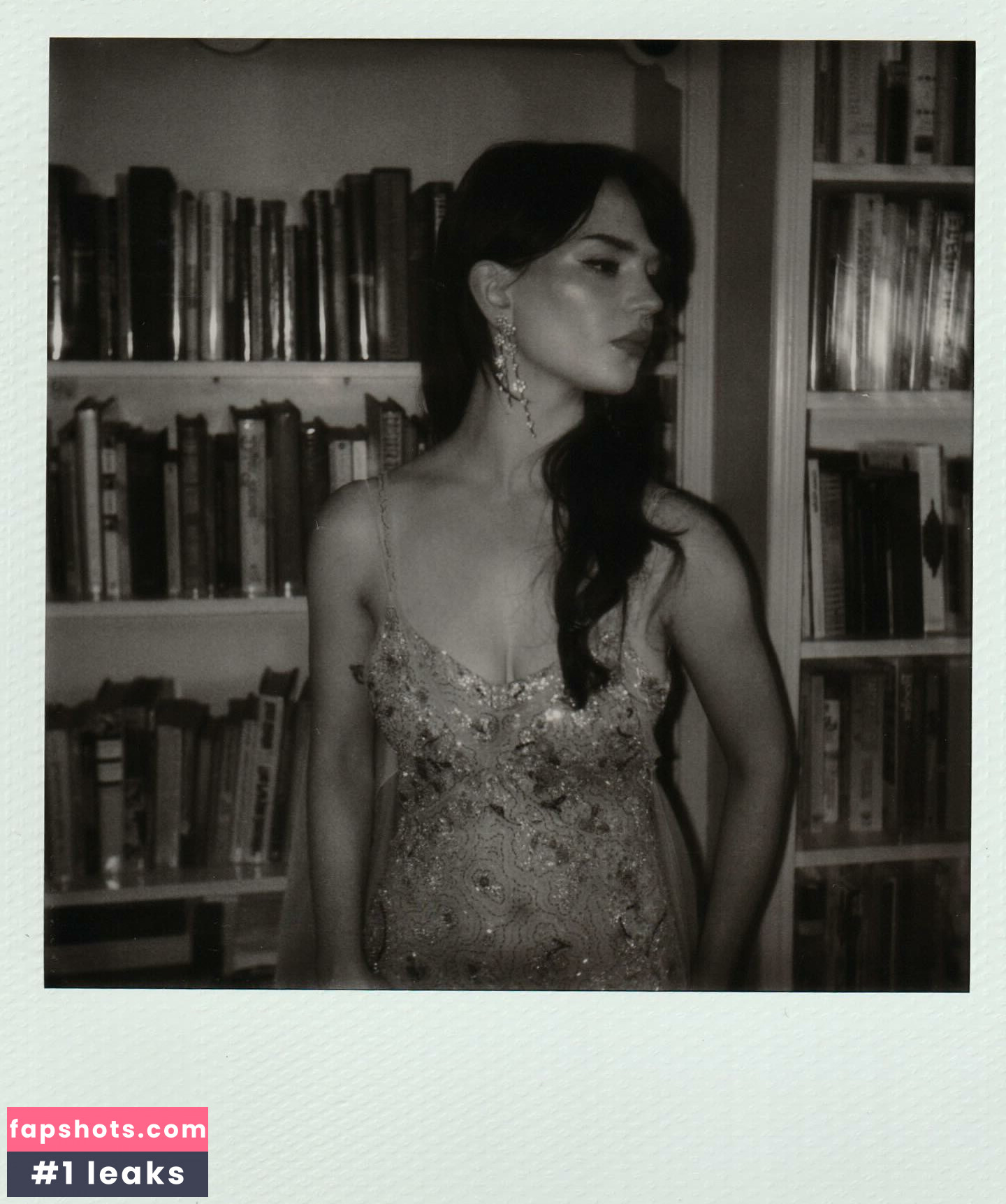 Sophie Thatcher Nude Leaks OnlyFans Photos #134 - LeakJerk