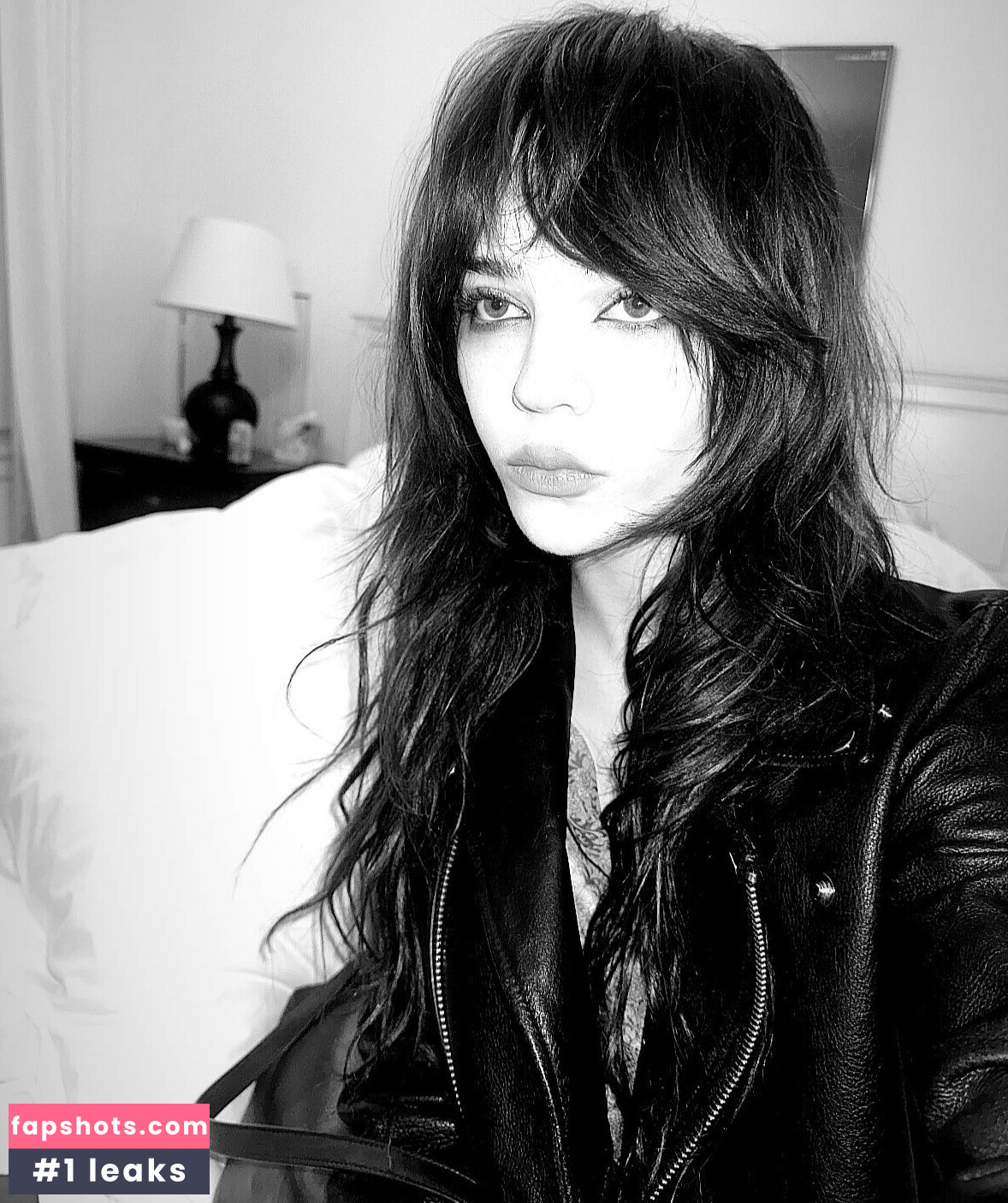 Sophie Thatcher Nude Leaks OnlyFans Photos #144 - LeakJerk