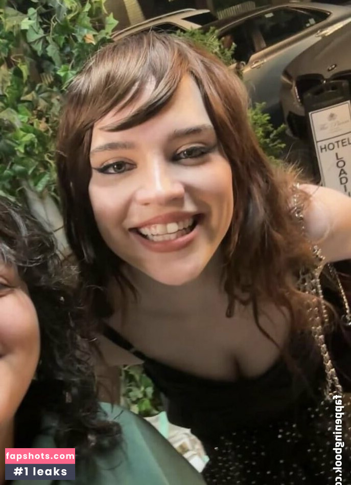 Sophie Thatcher Nude Leaks OnlyFans Photos #173 - LeakJerk