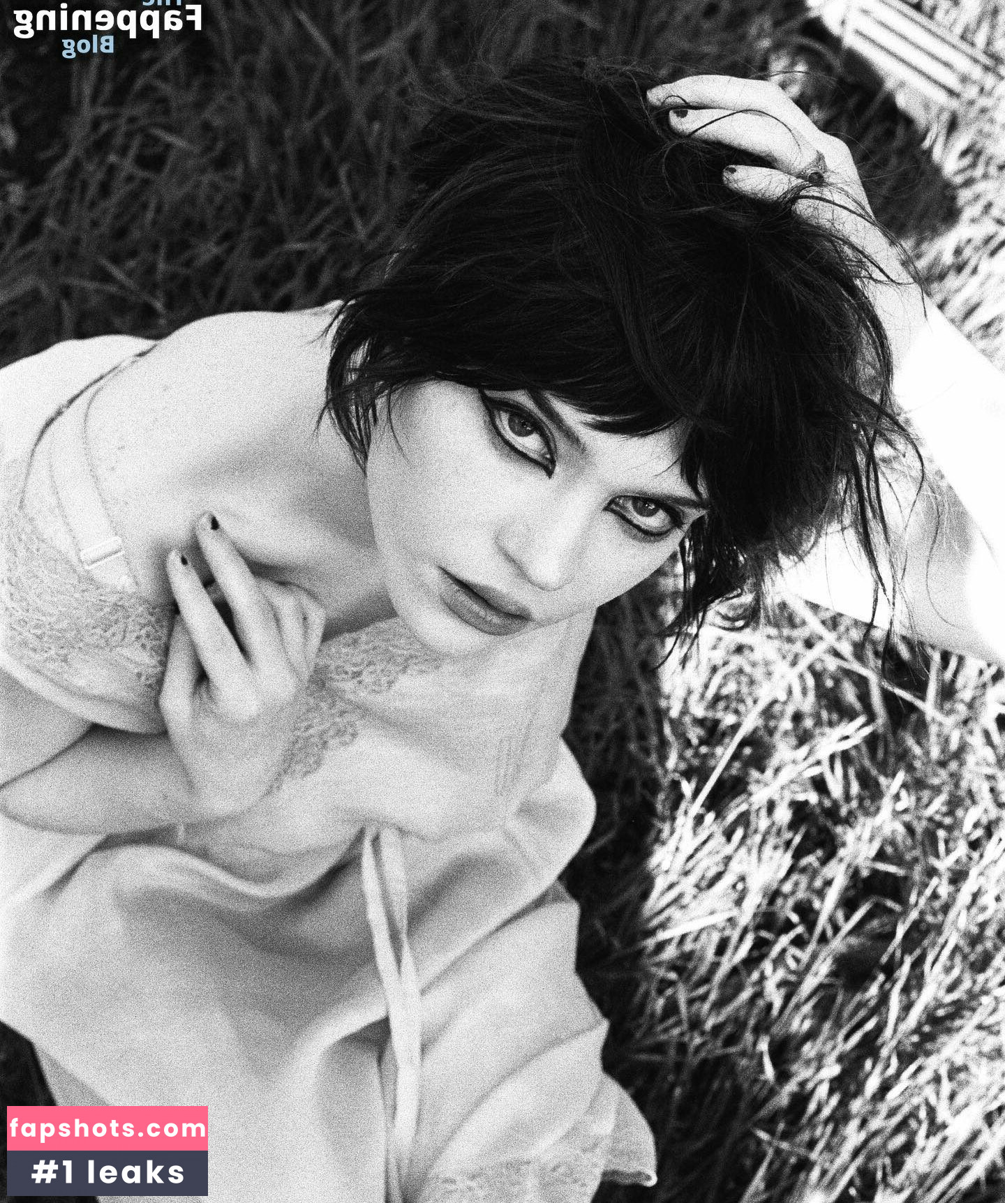 Sophie Thatcher Nude Leaks OnlyFans Photos #177 - LeakJerk