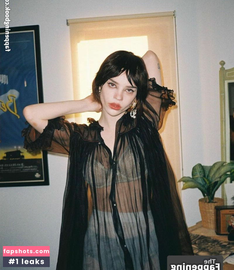 Sophie Thatcher Nude Leaks OnlyFans Photos #211 - LeakJerk