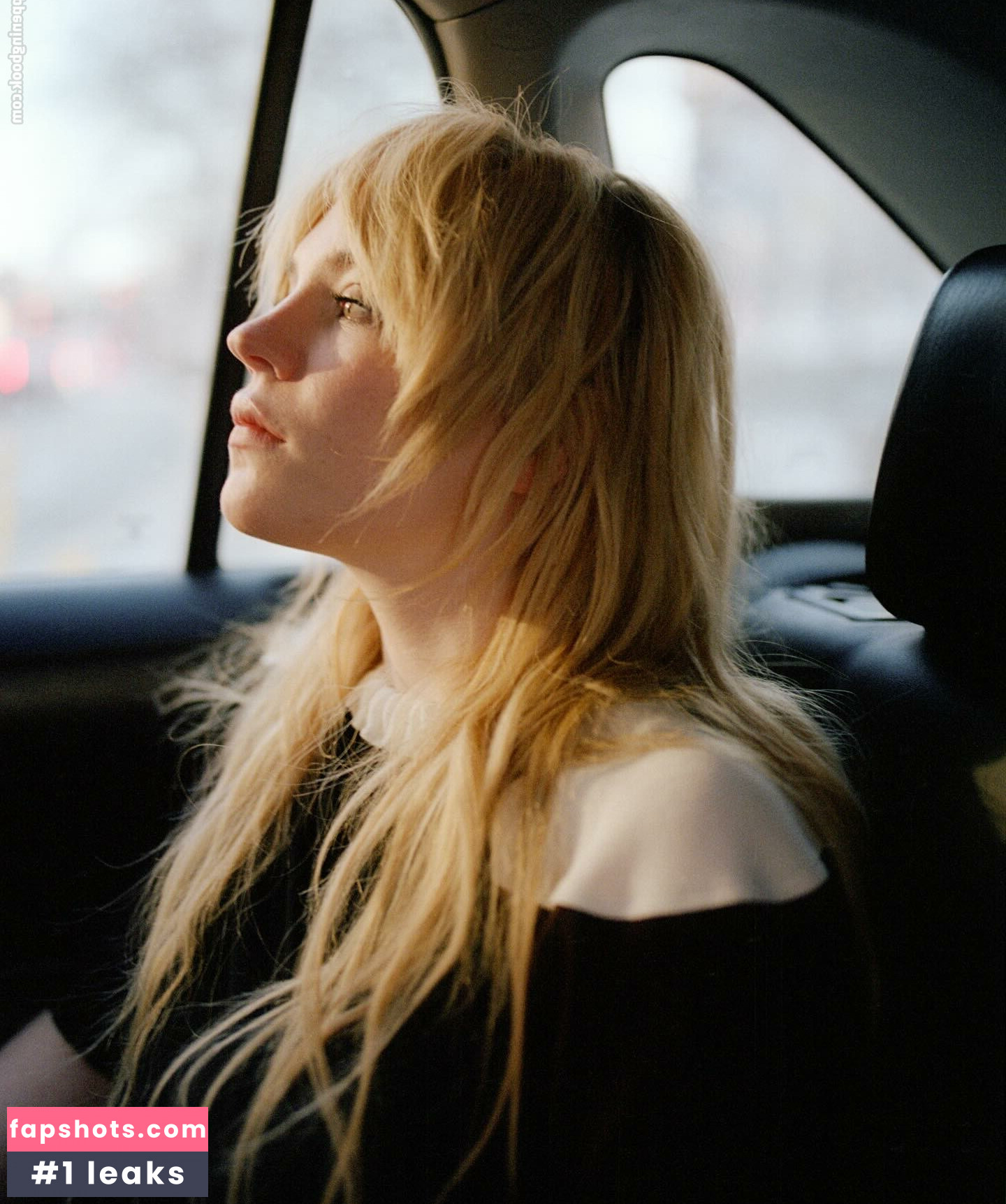 Sophie Thatcher Nude Leaks OnlyFans Photos #38 - LeakJerk