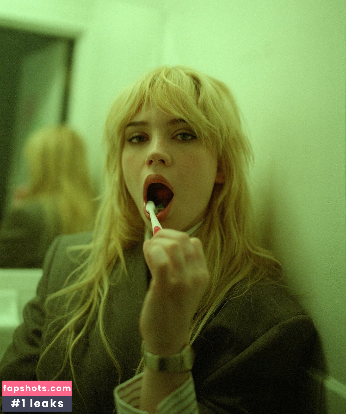 Sophie Thatcher Nude Leaks OnlyFans Photos #41 - LeakJerk