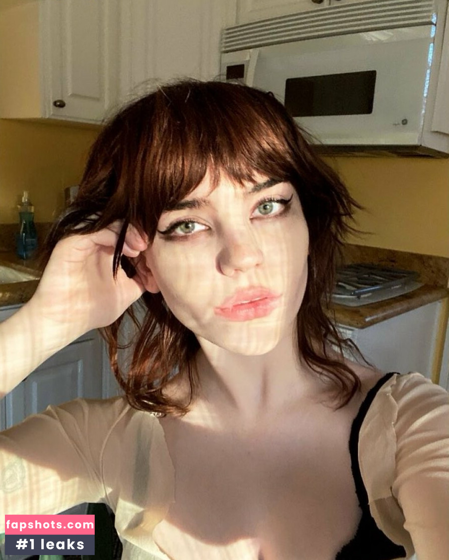 Sophie Thatcher Nude Leaks OnlyFans Photos #45 - LeakJerk