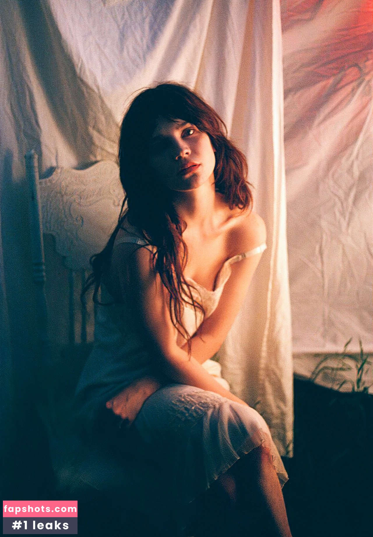 Sophie Thatcher Nude Leaks OnlyFans Photos #92 - LeakJerk