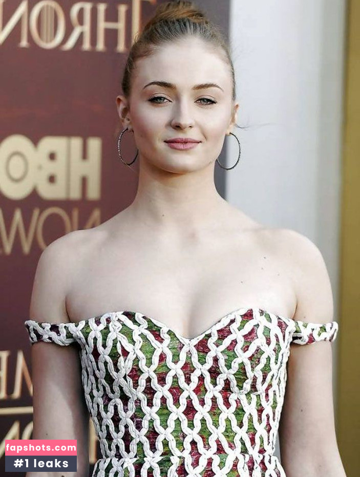 Sophie Turner Nahé úniky fotek pouze od fanoušků #213 - Fapshots