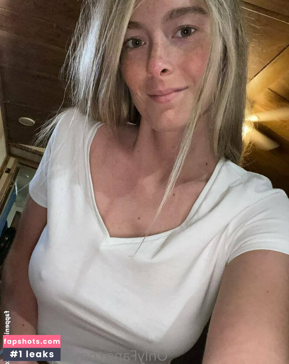 sophie.vip Nude Leaks OnlyFans Photos #32 - LeakJerk