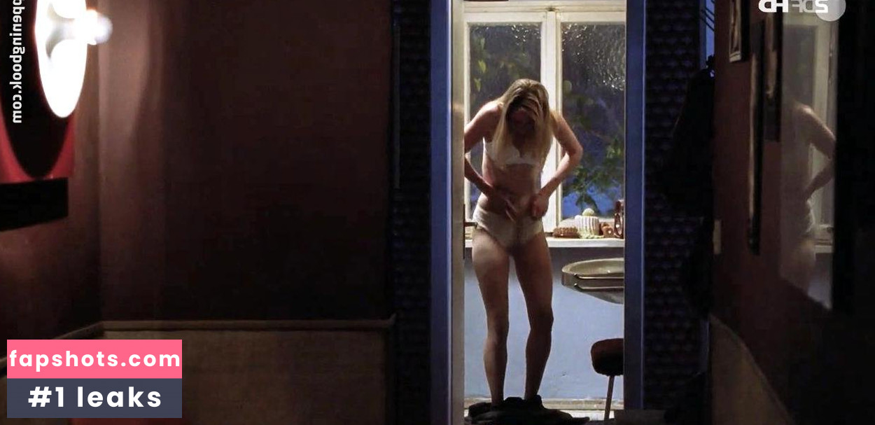 Sophie von Kessel gallery photo #17