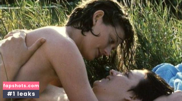 Sophie Ward gallery photo #15