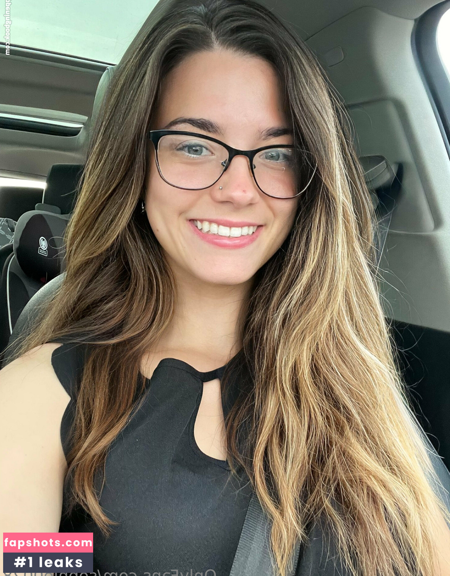 sophie0028 gallery photo #8