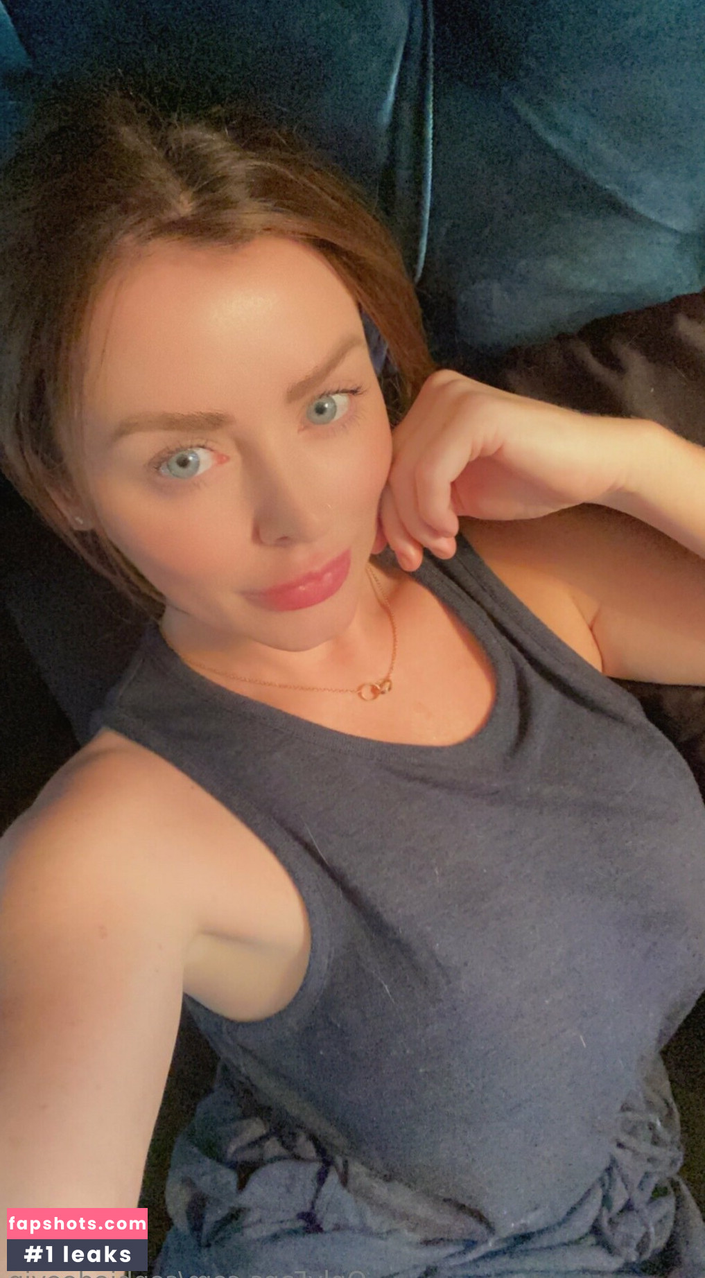 sophiedeevip nude babe gallery