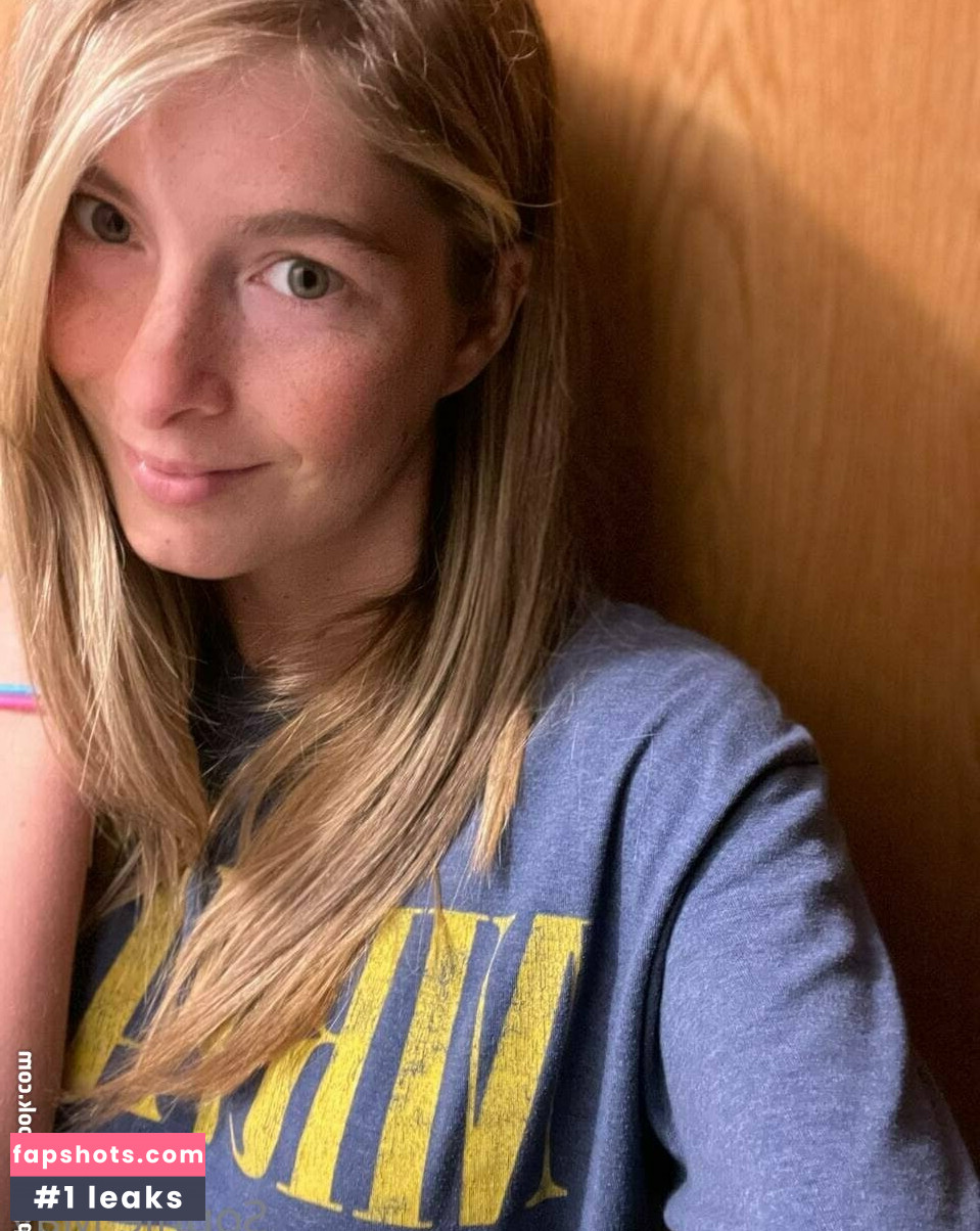 sophiemay93 Nude Leaks OnlyFans Photos #5 - LeakJerk