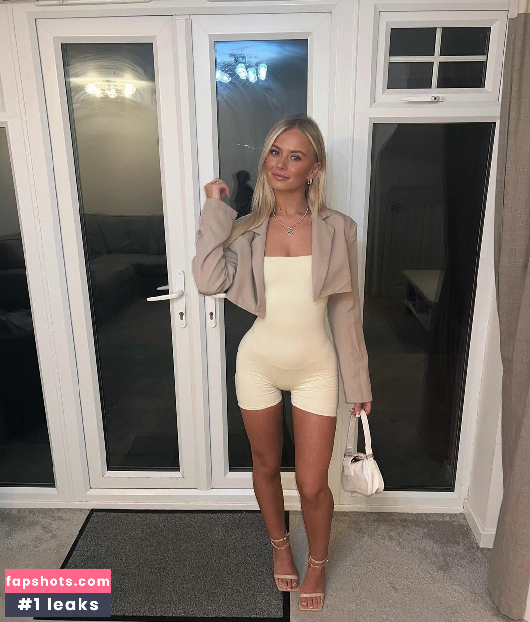 Sophiepalmerx gallery photo #23