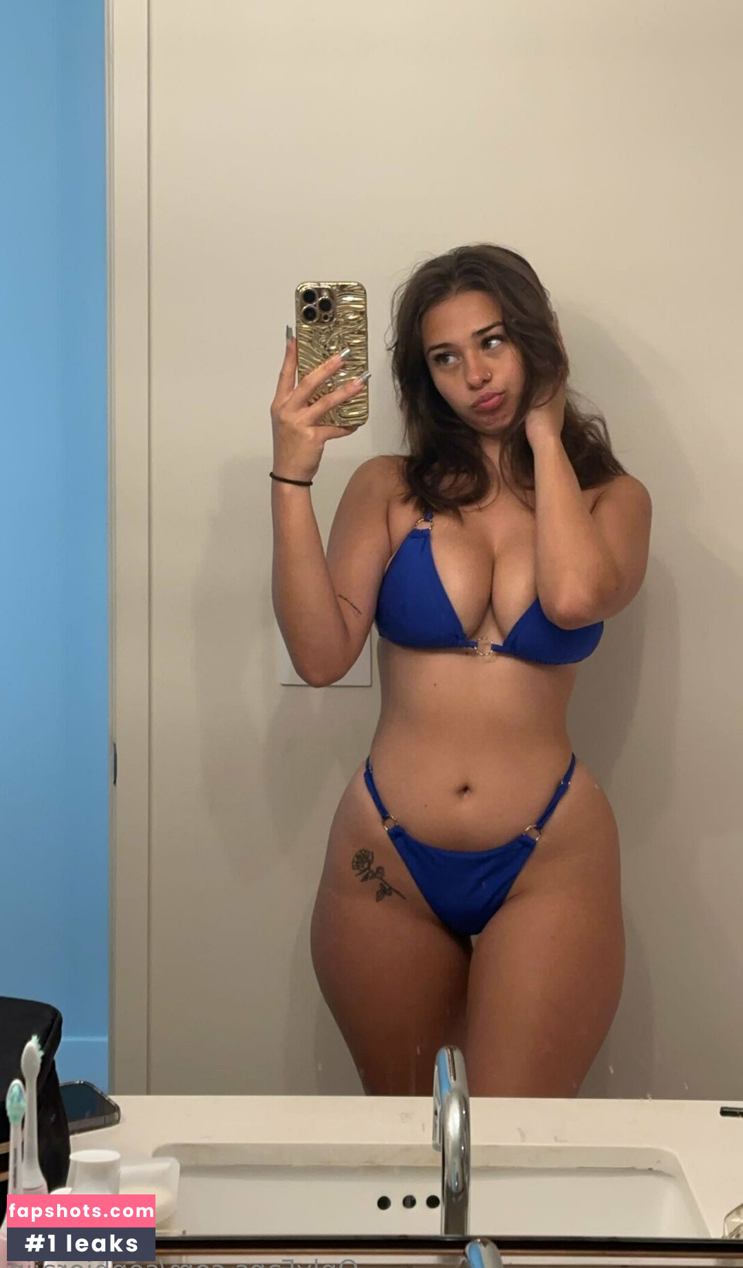 sophieraiin gallery photo #19